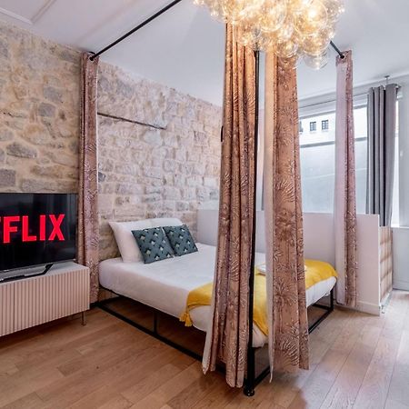 Appartement Spacieux Et Renove Paris Luaran gambar