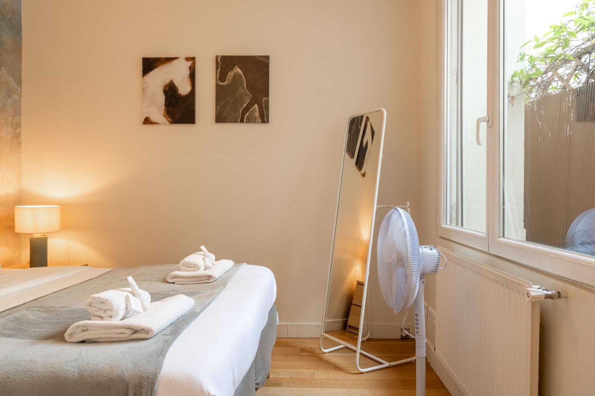 Appartement Spacieux Et Renove Paris Luaran gambar