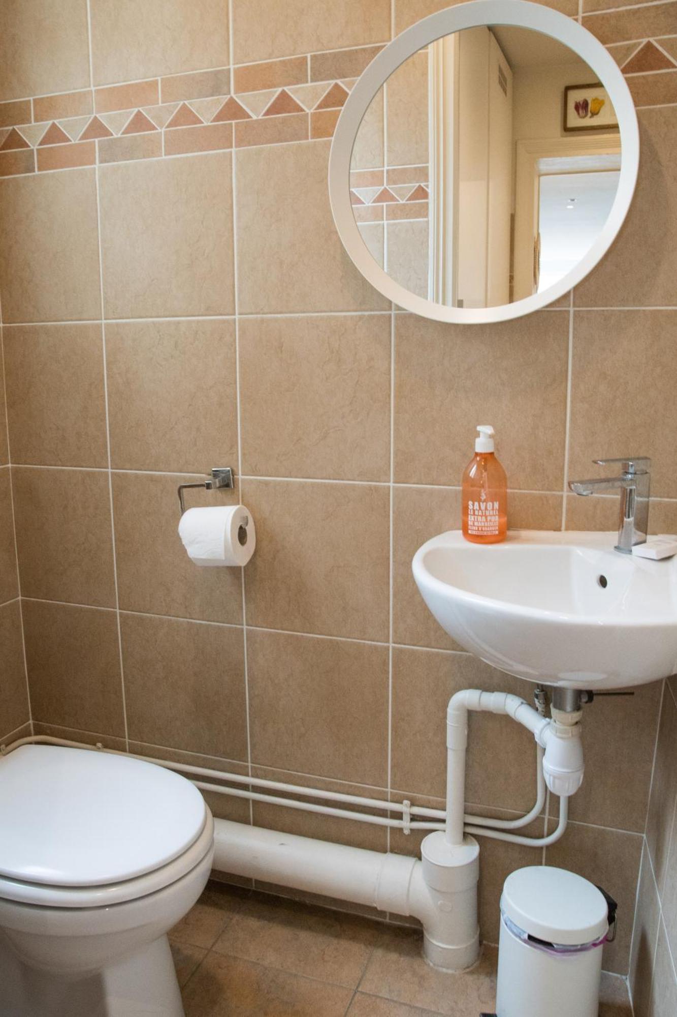 Appartement Spacieux Et Renove Paris Luaran gambar